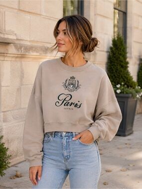 Abercrombie & Fitch Beige Paris Crest Crop Sweatshirt Women’s XL Preppy Travel